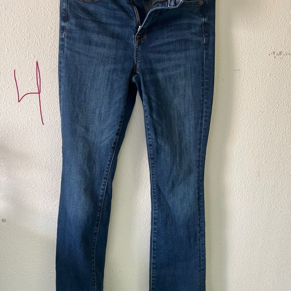 American Eagle Outfitters Dark Blue High Rise Jeans